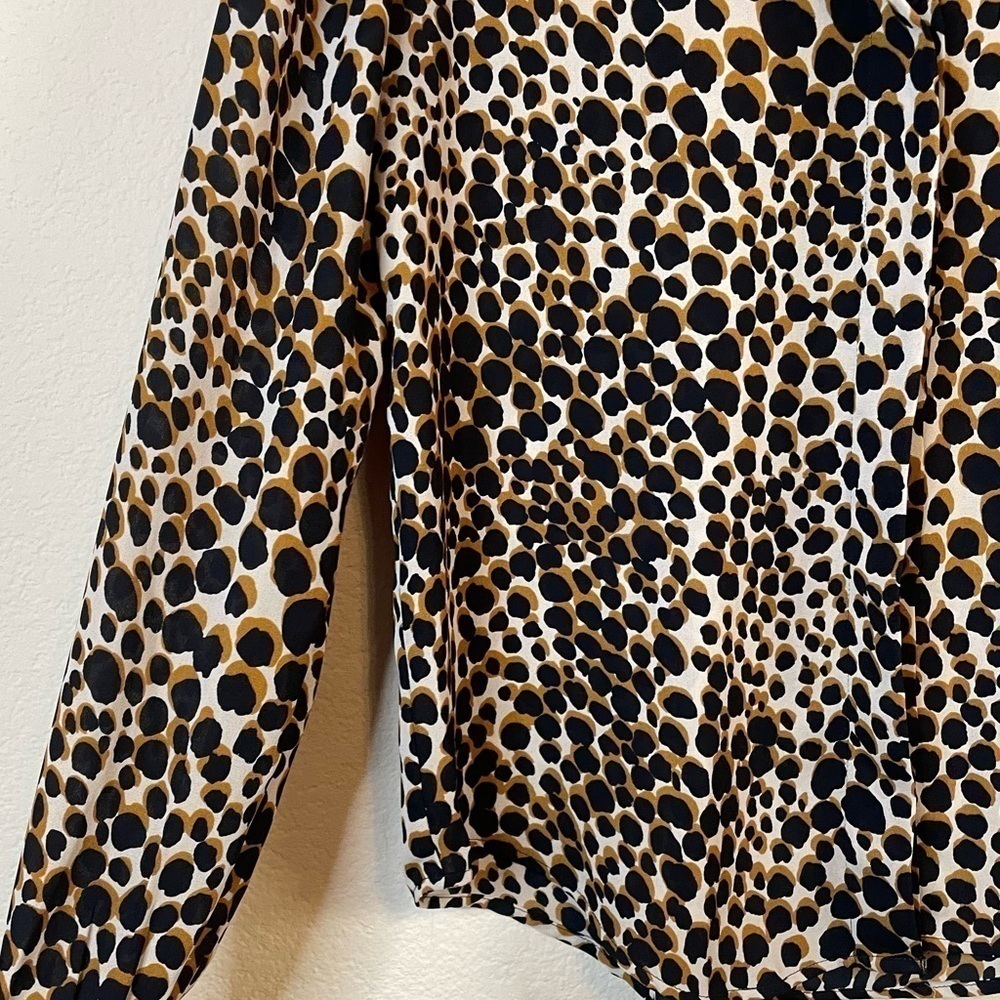 Loft Leopard Print Long Sleeve Button Front Shirt… - image 3